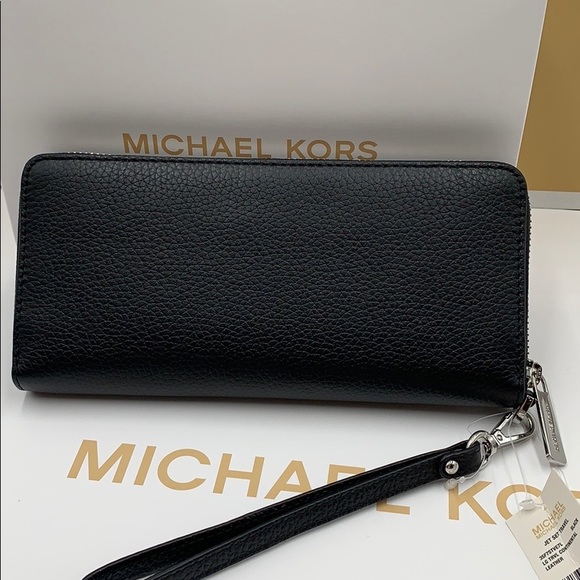 MICHAEL KORS Jet Set Travel Continental Zip - Picture 9 of 13